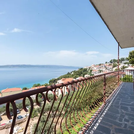 Beach Spacious Apartman Baška Voda
